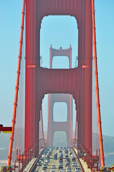 San Francisco, Kalifornie, Usa: podrobnosti o Golden Gate Bridge — Stock fotografie