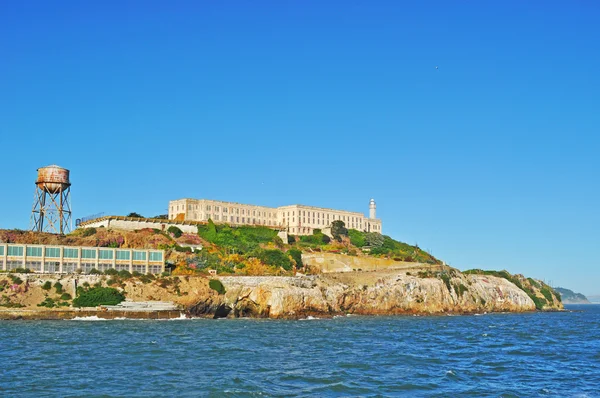 San Francisco, California: kaya ve San Francisco Körfezi'Alcatraz adasının profili — Stok fotoğraf