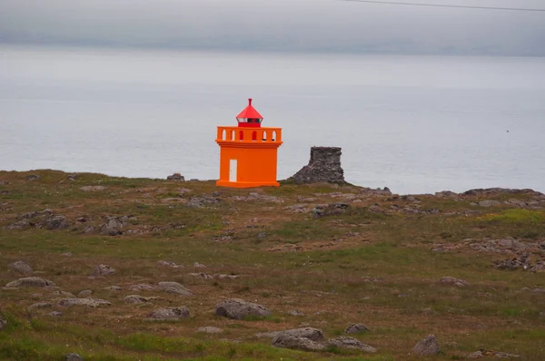 Islândia: o farol de Faskrudsfjordur — Fotografia de Stock