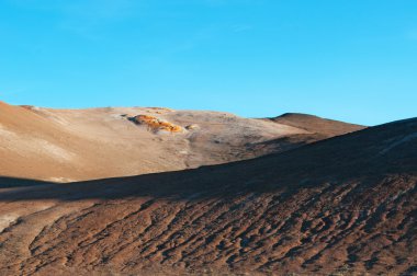 İzlanda: toprak Hverir, Myvatn bölgesindeki Jeotermal alanı içinde mineral çökeller ile