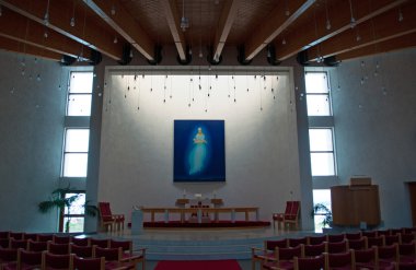 İzlanda: Meryem ve İsa Stykkisholmur kilise resmini altar 