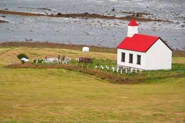 İzlanda, Avrupa: Snaefellsnes kırmızı çatı ile beyaz bir ahşap kilise, Batı yarımadanın minyatür içinde Izlanda adlı bu bölgede bulunabilir birçok sights için, Snfellsjokull Yanardağı dahil
