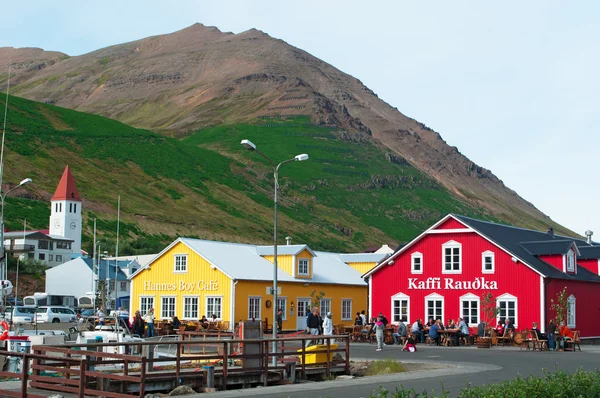 Iceland: the Hannes Boy Cafe and the Kaffi Raudka in Siglufjordur — Stock Photo, Image