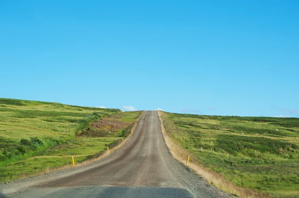 Ісландія, Європа: захоплюючий пейзаж видно з маршруту 1, Кільцева дорога, Національна дорога (1 332 км) бігають по острову і з'єднує більшість населених частин країни і основні туристичні визначні пам'ятки — стокове фото