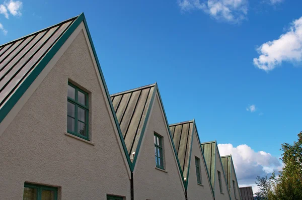 Thingvellir parque nacional, Islandia, Europa: Thingvallabaer casa de campo, construido para el 1000 aniversario del Althing (Parlamento nacional), ahora la oficina del parque y la casa de verano del primer ministro — Foto de Stock