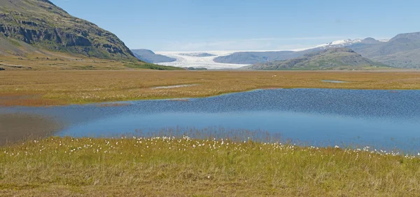 İzlanda, Avrupa: Skaftafellsjokull havadan görünümü, Skaftafell Buzulu, Vatnajokull kapalı bir buzul dili, İzlanda'nın en büyük buz örtüsü, Oraefi bir doğa rezerv içinde, Vatnajokull Milli Parkı — Stok fotoğraf