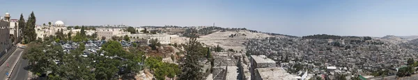 Jerusalén, Israel: vista de la Ciudad Vieja con el Monte de los Olivos —  Fotos de Stock