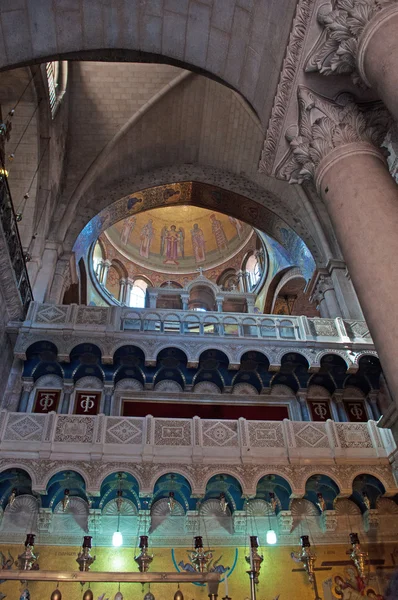 Jerusalén: el interior de la Iglesia del Santo Sepulcro —  Fotos de Stock