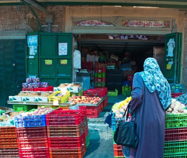 Nazareth: Müslüman kadın Old City souq satın alma 