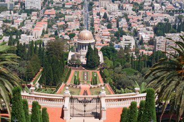 Haifa, İsrail: Görünüm Bab ve Bahai bahçelerin Türbesi 