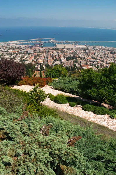 İsrail: panoramik Haifa ve Bahai bahçeleri — Stok fotoğraf