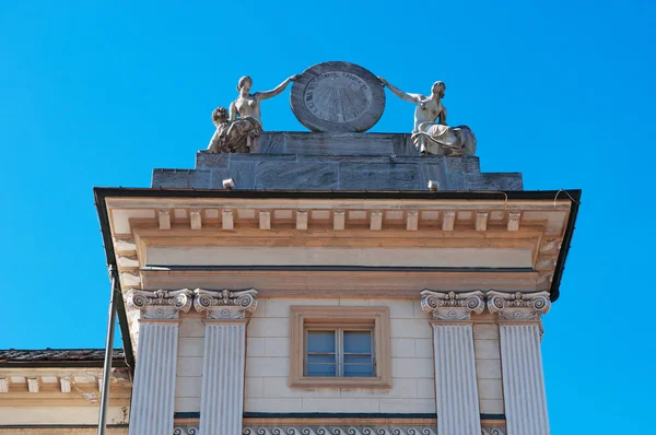 Aosta, italien: details des hotel de ville, das Rathaus der Stadt — Stockfoto