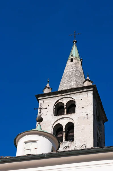 Aosta, italien: der romanische Glockenturm der Kathedrale — Stockfoto