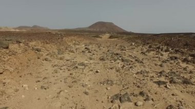 Panoramik görünüm, tepe, çöl, Parque Hollandes, Fuerteventura. Kanarya Adaları