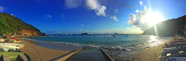 Praia de Corossol, vila piscatória, St Barth, cais — Fotografia de Stock