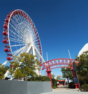 Chicago, Illinois: view of the Ferris Wheel at Navy Pier, constructed by George Washington Gale Ferris Jr as a landmark for the 1893 World's Fair clipart