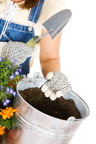 Serie Über Eine Frau Und Ihre Gartenutensilien — Stockfoto