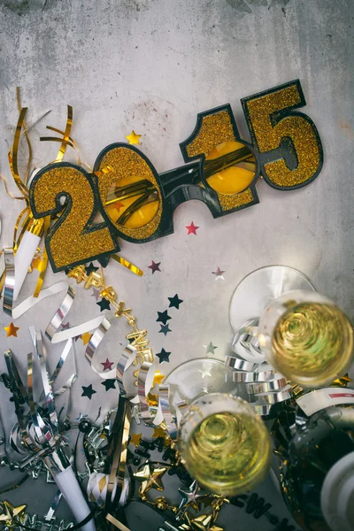 Nye: 2015 brýle a šampaňské na oslavu nového roku — Stock fotografie