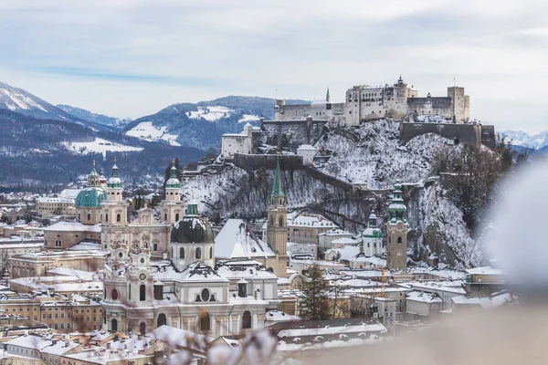 Winterpanorama Von Salzburg Verschneite Altstadt — Stockfoto