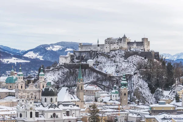 Panorama Salzburgo Inverno Centro Histórico Nevado — Fotografia de Stock