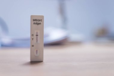 Ekspres antijen covid testini kapat, negatif sonuç