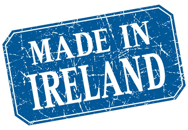 Сделанная в Ирландии голубая квадратная гранжевая марка — стоковый вектор