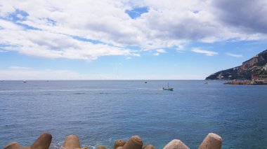 Salerno ilinde Amalfi Marina Coppola liman güzel görünümü, Campania, Amalfi Coast, Costiera Amalfitana, İtalya bölgesi