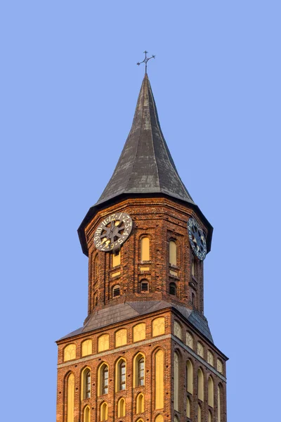 Clock tower katolická církev — Stock fotografie