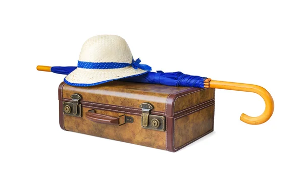 Suitcase, umbrella and hat isolated on white background — Stock Photo, Image