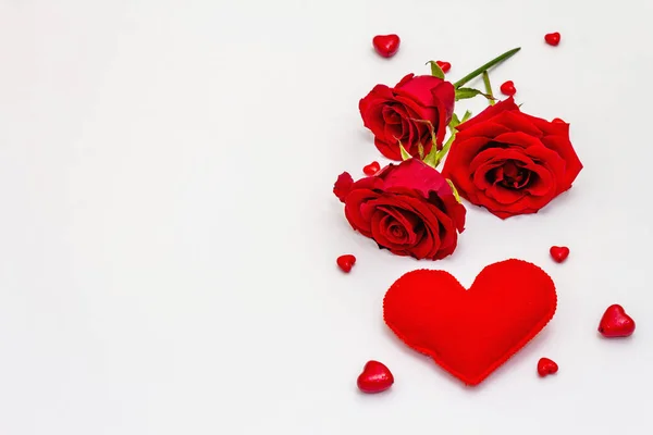 Red Hearts Fresh Fragrant Rose Isolated White Background Valentine Day —  Fotos de Stock