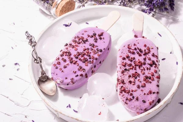 Purple Lavender Flavored Ice Cream Flower Bouquet Vintage Silver Spoon — Stock Photo, Image