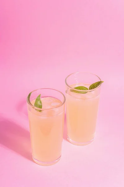 Summer Refreshing Cocktail Cold Sweet Drink Modern Hard Light Dark — Stock Photo, Image