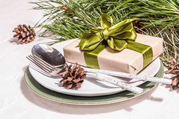 Christmas Festive Table Setting New Year Zero Waste Gift Concept — Stock Photo, Image