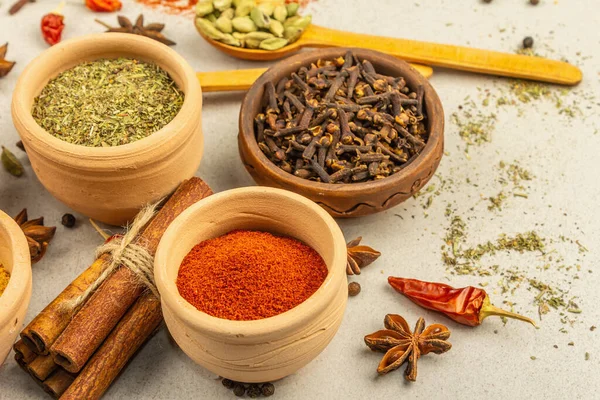 Ensemble Épices Pour Cuisson Curry Condiments Aromatiques Curcuma Paprika Cardamome — Photo