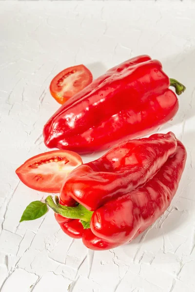 Giant Red Bell Peppers Tomatoes White Background Sweet Vegetable New — Stock Photo, Image