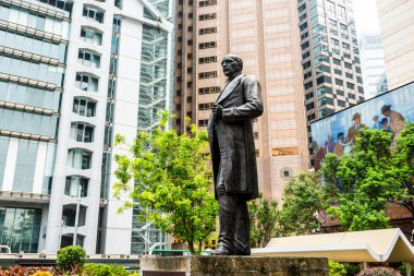 Sir Thomas Jackson Bart 'ın Hong Kong' daki heykeli. Sir Thomas Jackson, Hong Kong ve Şangay Bankacılık Şirketi 'nin üçüncü müdürüydü..