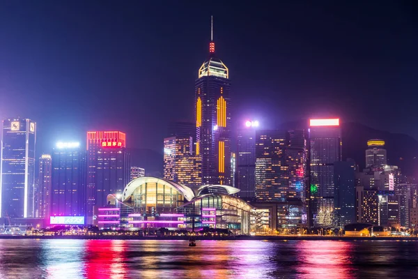 Widok Nocny Hong Kong Convention Exhibition Centre Panorama Portu Victoria — Zdjęcie stockowe