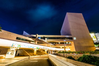 Hong Kong, Çin 'deki Hong Kong Kültür Merkezi' nin mimari yapısı..