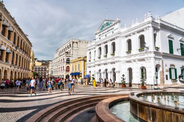 Macau-Senado Meydanı Tarih Merkezi, Çin. Macau Tarihi Merkezi 2005 yılında UNESCO Dünya Mirasları Listesine yazılmıştı..
