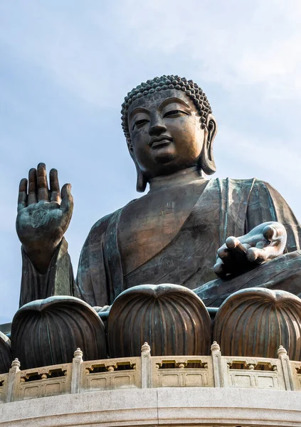 Tian Tan Buddha Estátua Buda Gigante Mosteiro Lin Ngong Ping — Fotografia de Stock