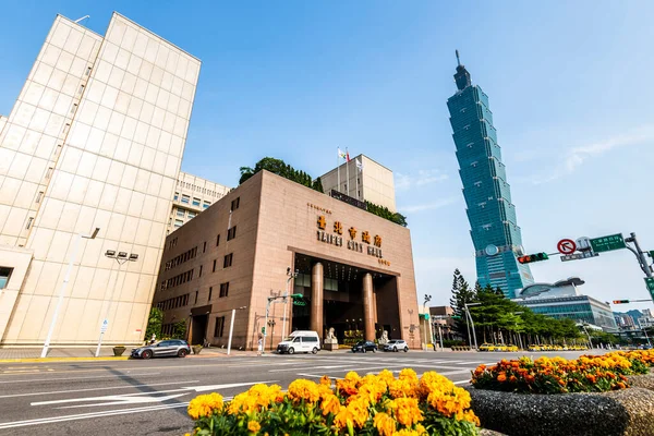 Вид Великолепный Небоскреб Taipei 101 Здание Мэрии Тайбэя Тайбэе Тайвань — стоковое фото