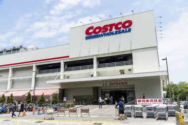 Kaohsiung, Tayvan 'daki Costco toptan satış mağazasının manzarası. Costco Toptan Şirketi, ABD 'deki en büyük üyelik depolama kulübüdür..