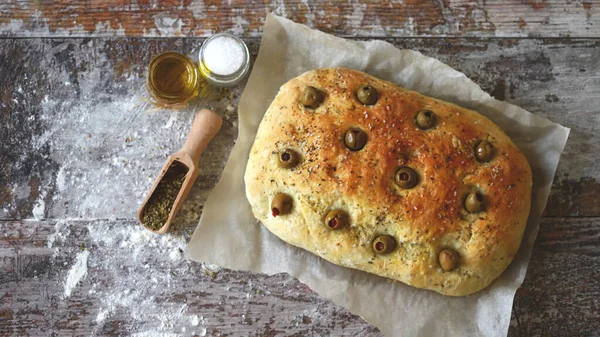 Fresh Homemade Focaccia Italian Herbs Cooking Home Traditional Italian Bread — Stock Photo, Image