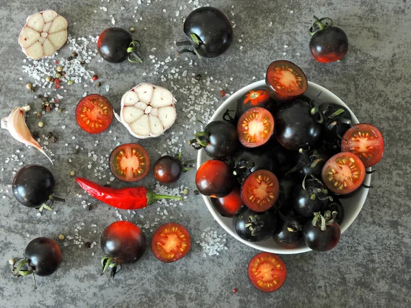 Tomates Cherry Negros Sal Marina Especias — Foto de Stock