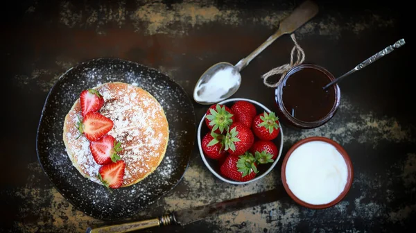 Gâteau Éponge Victoria Fameux Biscuit Dessert Aux Fraises — Photo