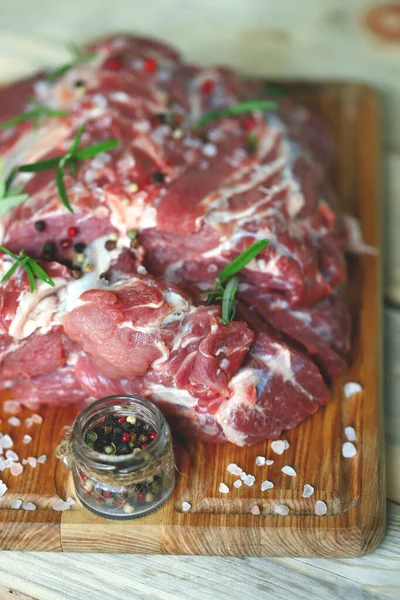 Carne Cruda Una Tabla Cortar Solomillo Cerdo Fresco Carne Para — Foto de Stock