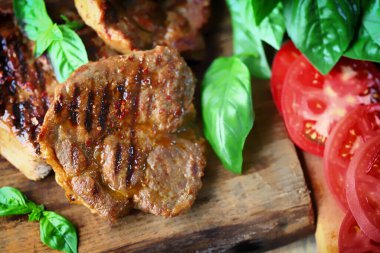 İştah açıcı ızgara biftek. Yakın plan..