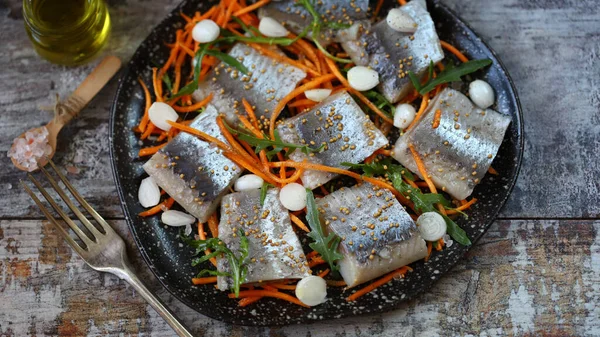 Arenque Escabeche Con Especias Bocadillo Saludable Arenque Noruego —  Fotos de Stock