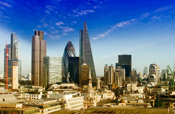 Londres Skyline Com Céu Bonito — Fotografia de Stock