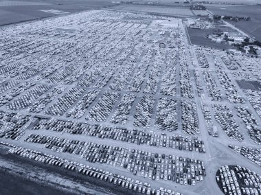 Gümrük otoparkının hava görüntüsü..